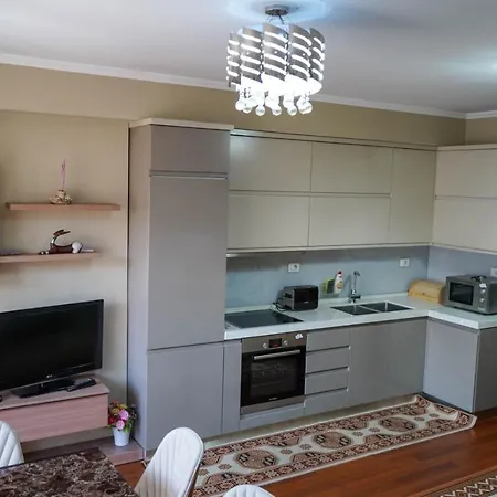 Lovely In The Heart Of Apartment
