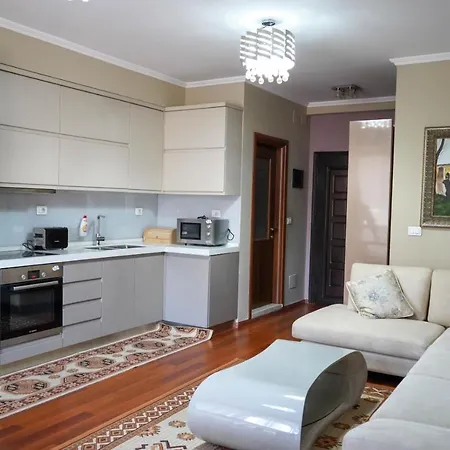 Lovely In The Heart Of Apartment
